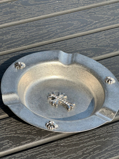 Silver Cross Decor Creative Ashtray