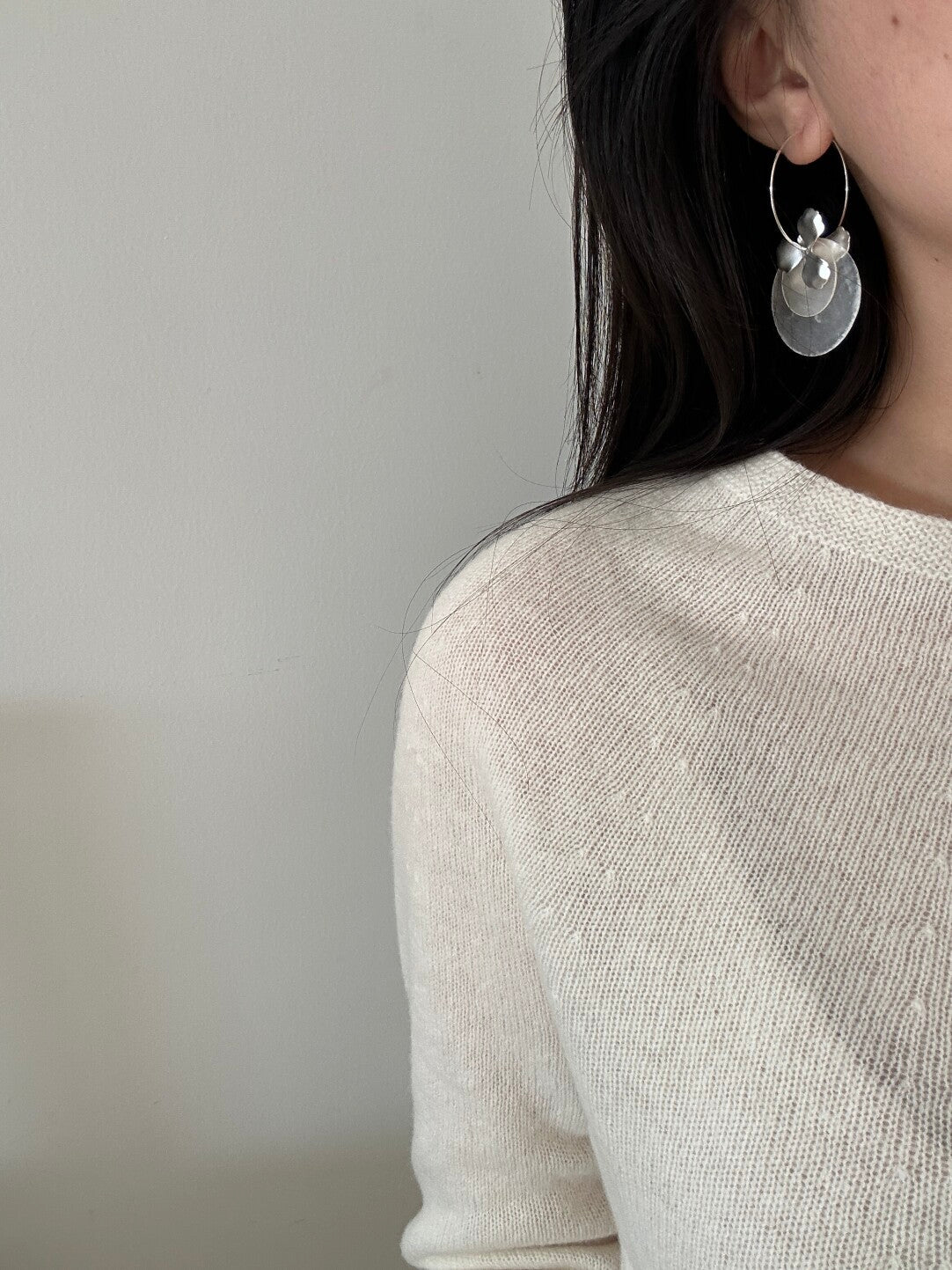 Silver Flower Mirror Shell Earrings