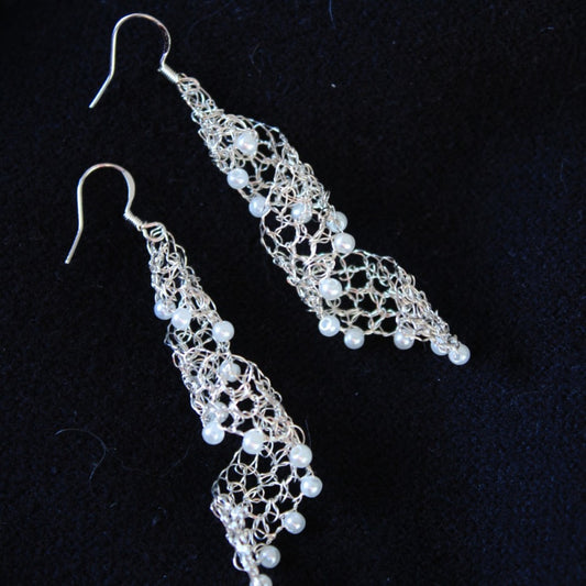 Copper Wire Weaving Net Pearl Earrings