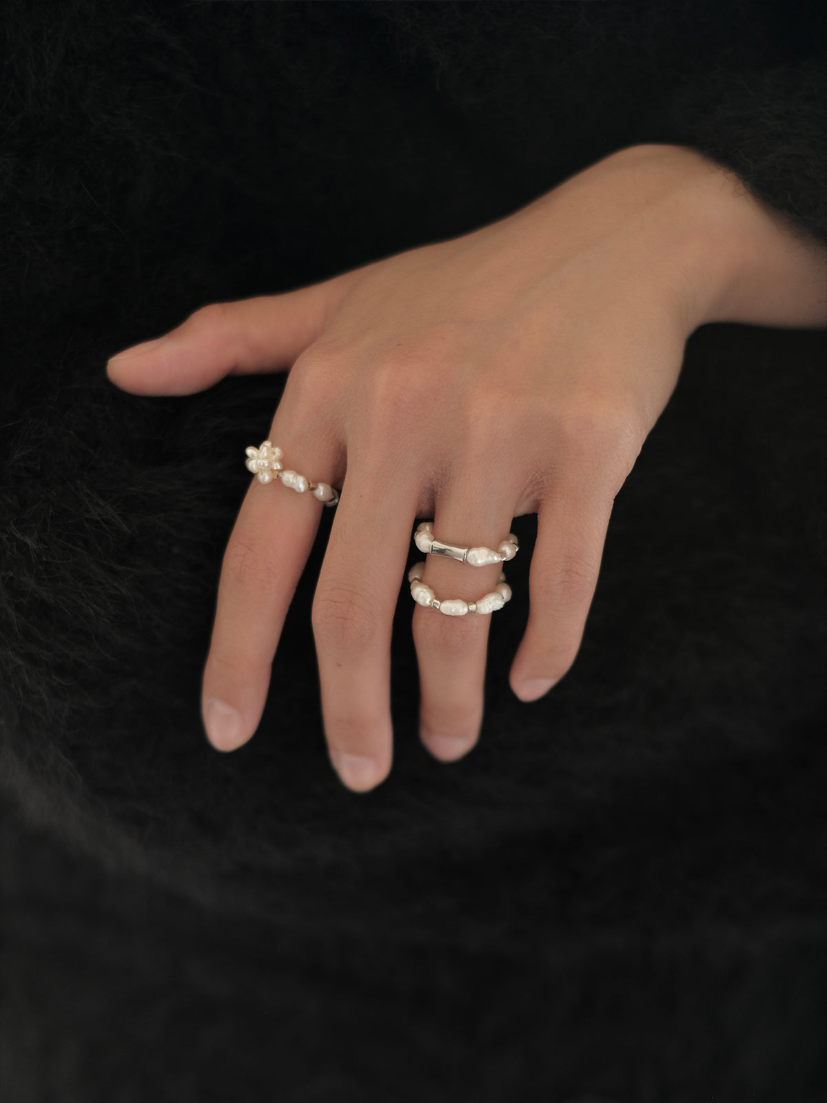 Simple Baroque Pearl Stacking Elastic Ring