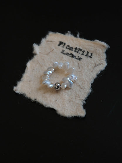 Simple Baroque Pearl Stacking Elastic Ring