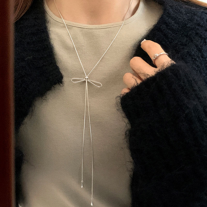 Simple Bow Pull-Out Long Necklace