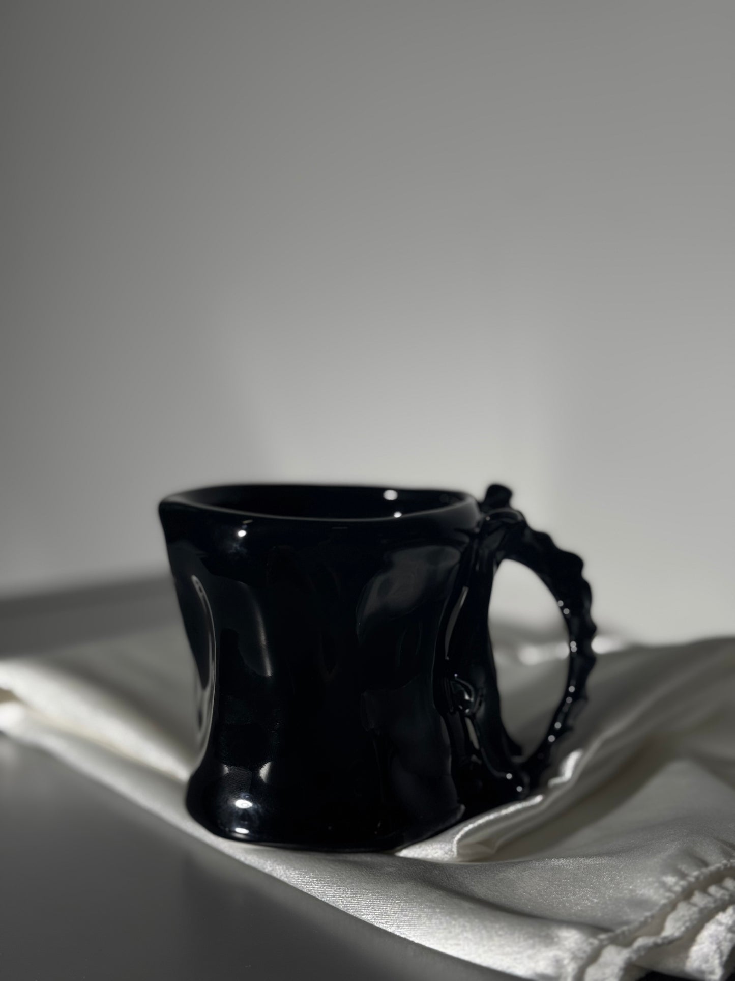 Skeletal Hip Bone Ceramic Cup