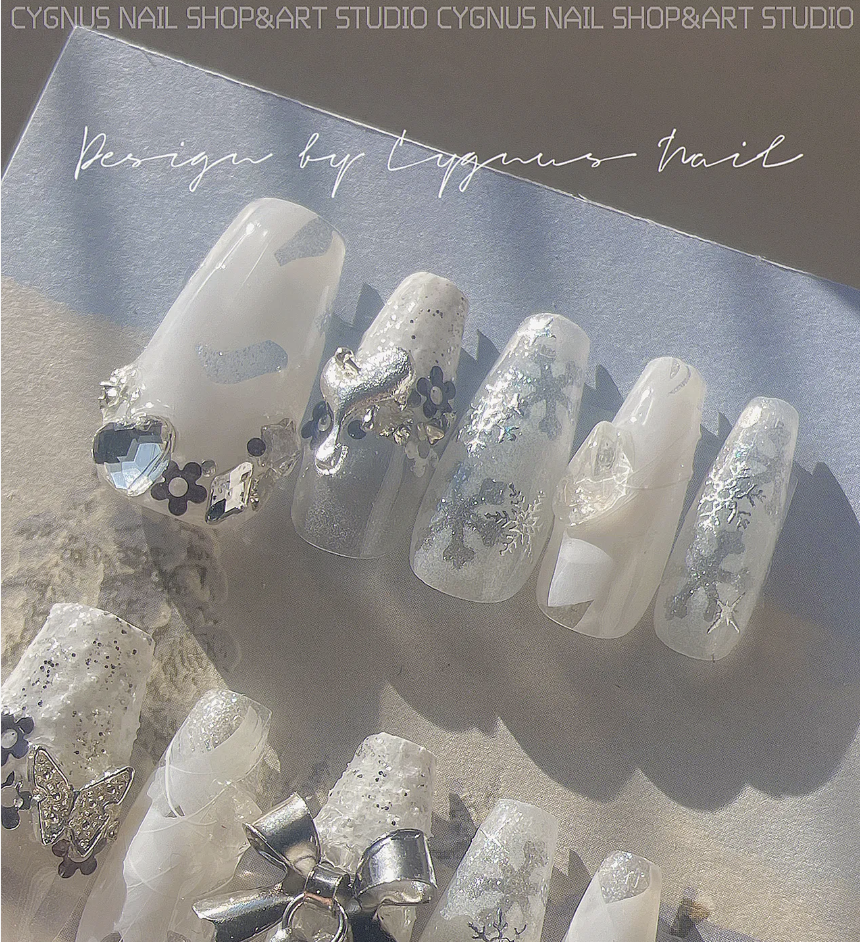 Snow Fairy 3D Bell Press On Nails Set