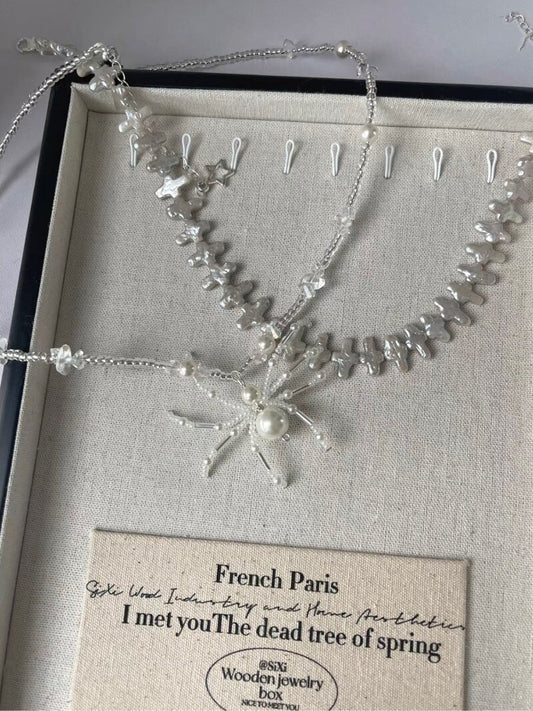 Snowland Spider Beaded Necklace