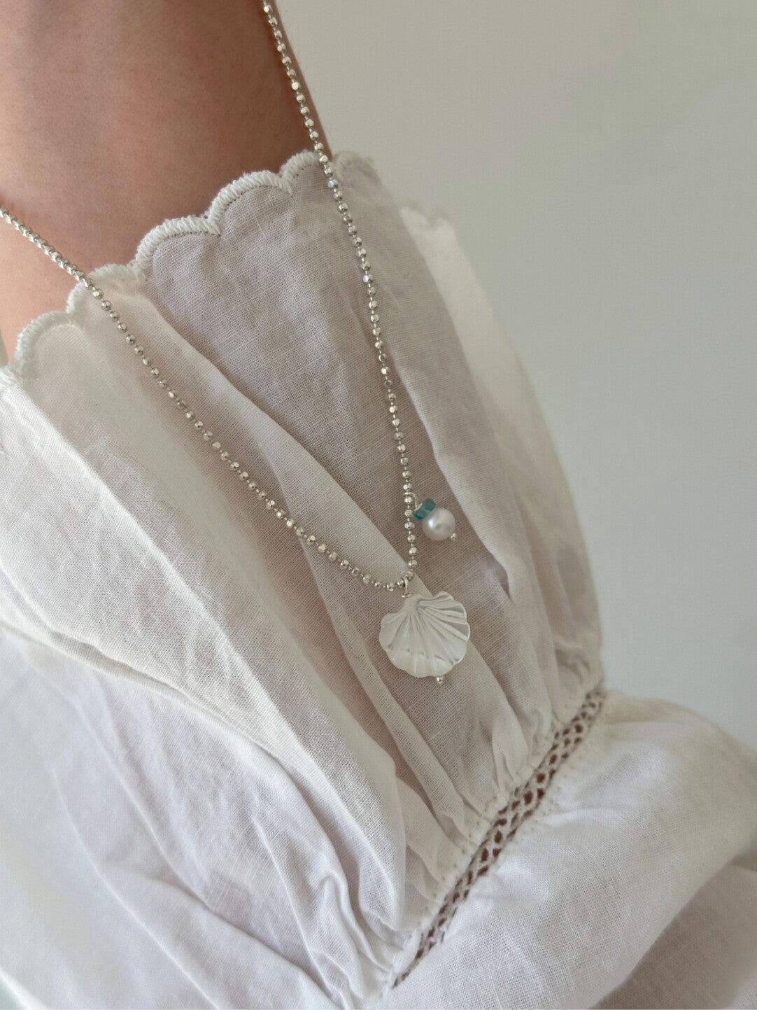 Sparkling Nacre Shell Silver Necklace