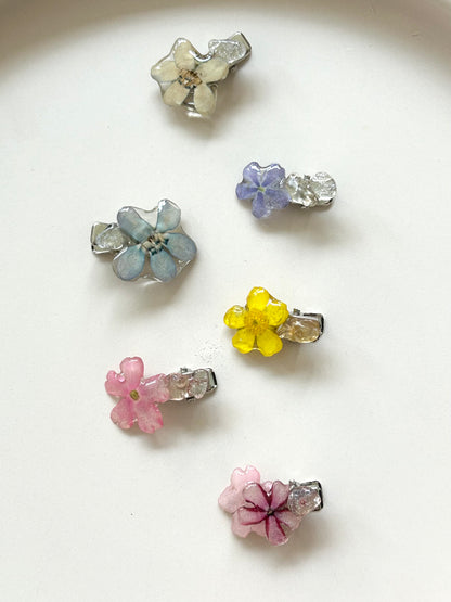 Spring Flower Resin Hair Clip | Hair Accessories | Three Fleas