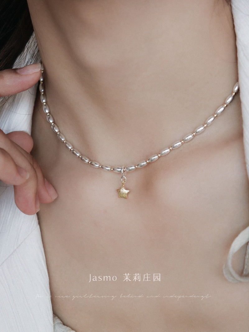 Star Pendant Oval Silver Beaded Necklace
