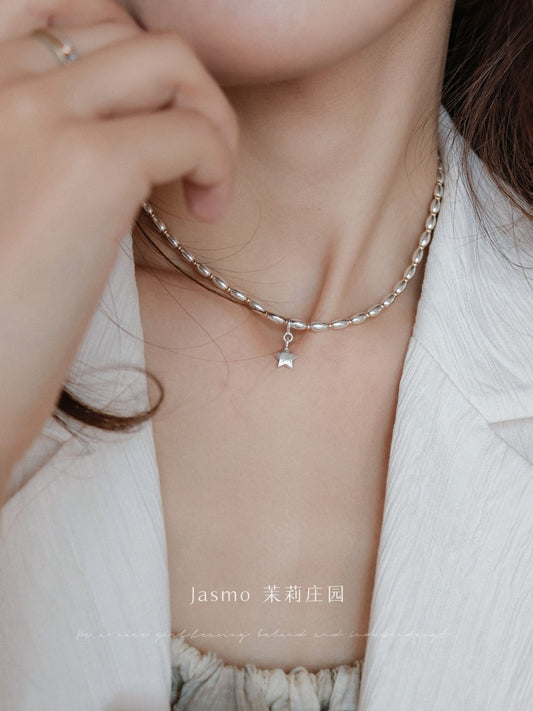 Star Pendant Oval Silver Beaded Necklace