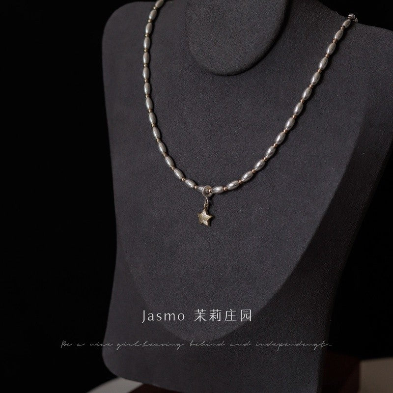 Star Pendant Oval Silver Beaded Necklace