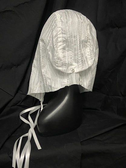 Star & Moon Myth Lace Ruffled Tassel Hood