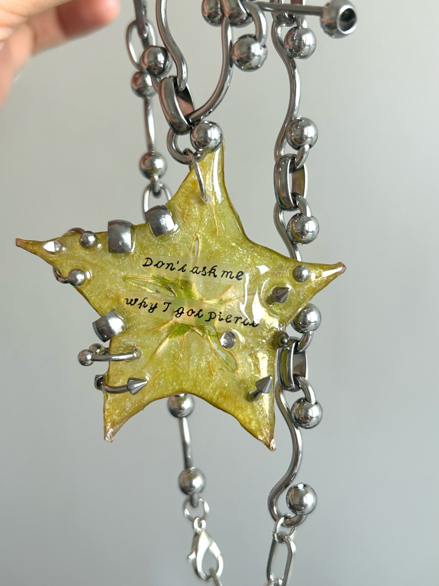 Starfruit Star Resin Necklace | Necklace | Three Fleas