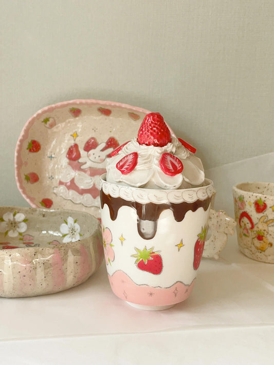 Strawberry Cream Ceramic Cup
