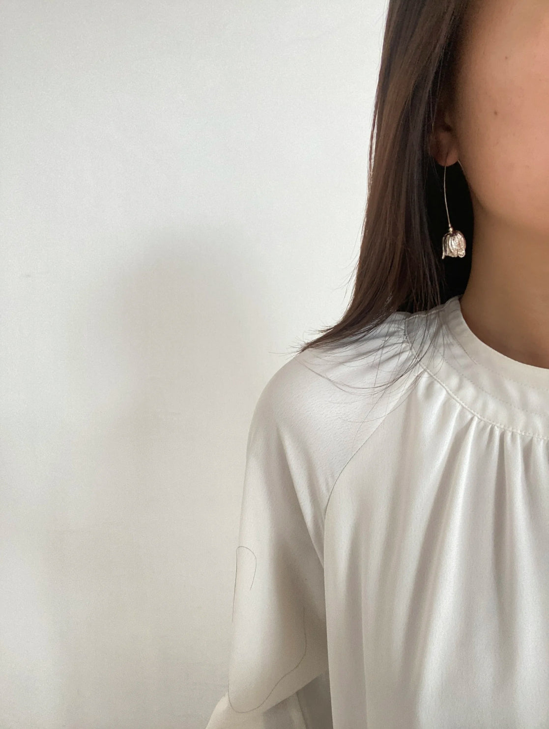 Tulip Wire Earrings