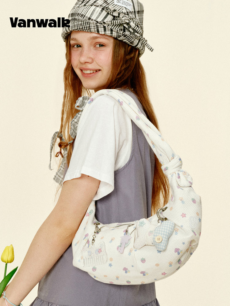 Vanwalk Gulugulu Crescent Bag