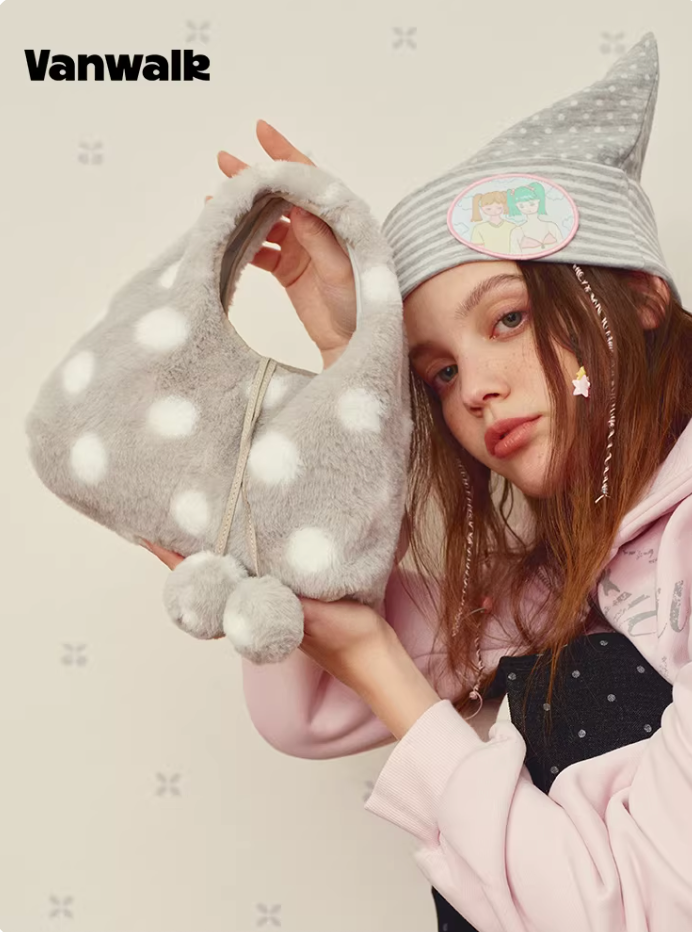 Vanwalk Mochi Series Plush Double-Face Crossbody Bag