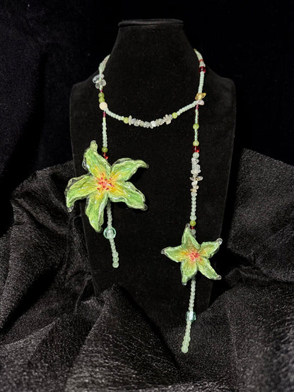 Verdant Lily Tassel Beaded Necklace