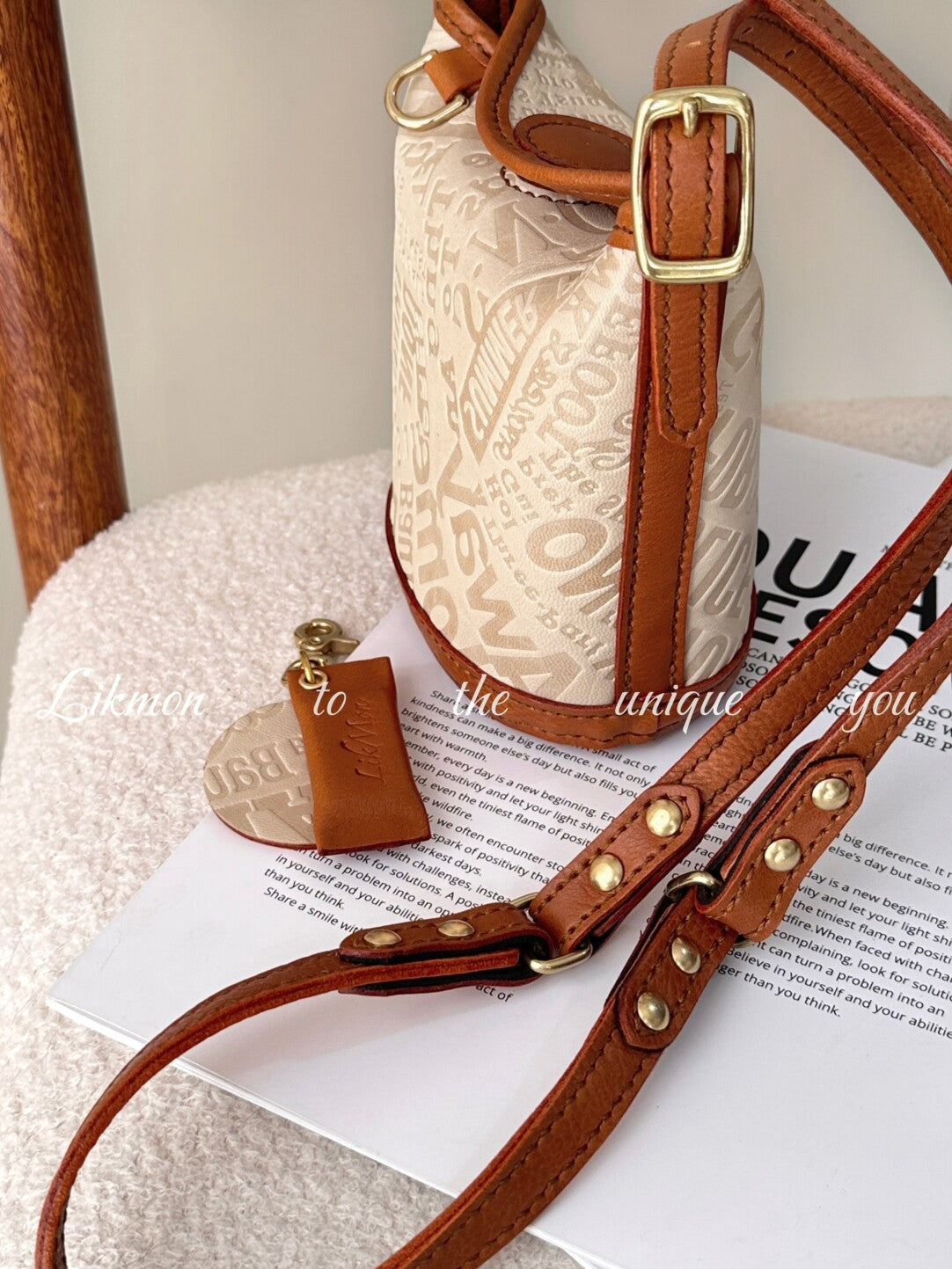 Vintage British Style Veg-Tan Leather Mini Crossbody | Bag | Three Fleas