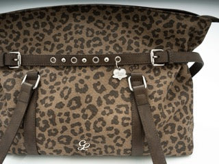 Vintage Buckle Strap Leather Shoulder Bag | Bag | Three Fleas