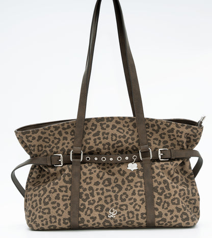 Vintage Buckle Strap Leather Shoulder Bag | Bag | Three Fleas