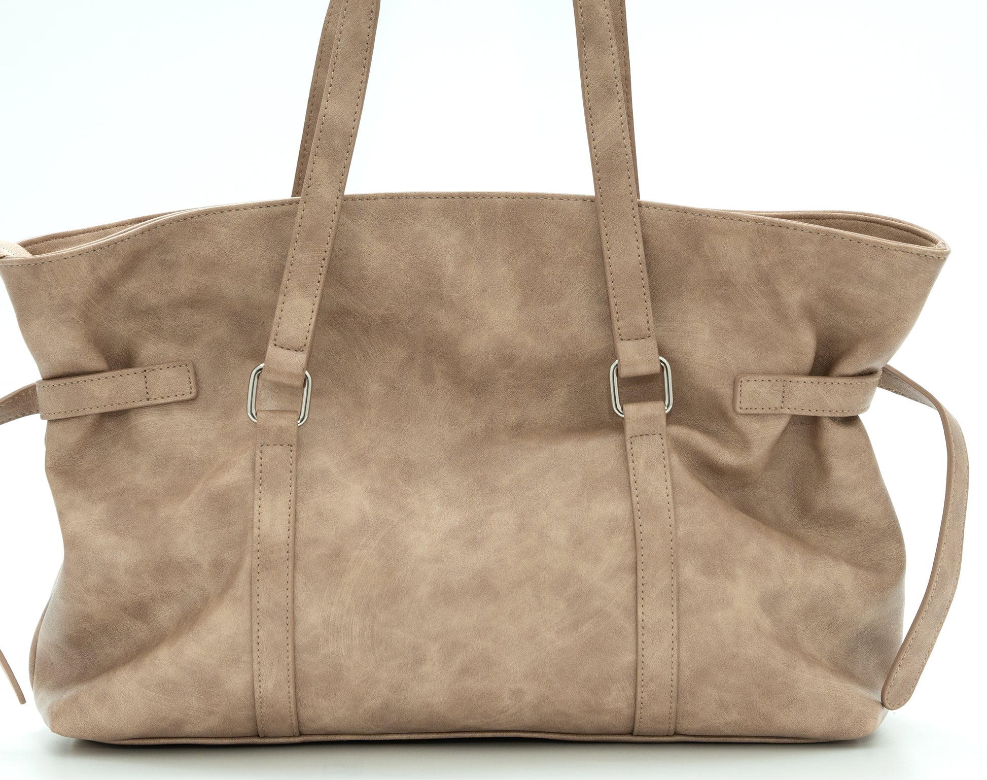 Vintage Buckle Strap Leather Shoulder Bag | Bag | Three Fleas