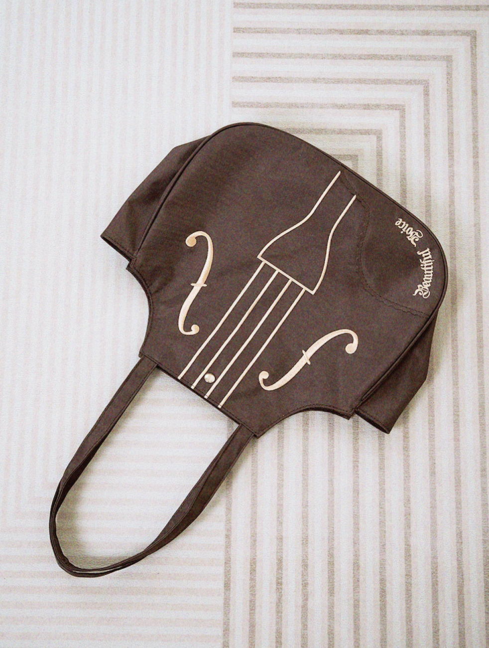 Vintage Embroidered Violin Shoulder Bag | Bag | Three Fleas