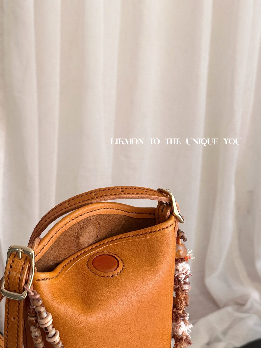 Vintage Honey Veg-Tan Leather Mini Crossbody | Bag | Three Fleas