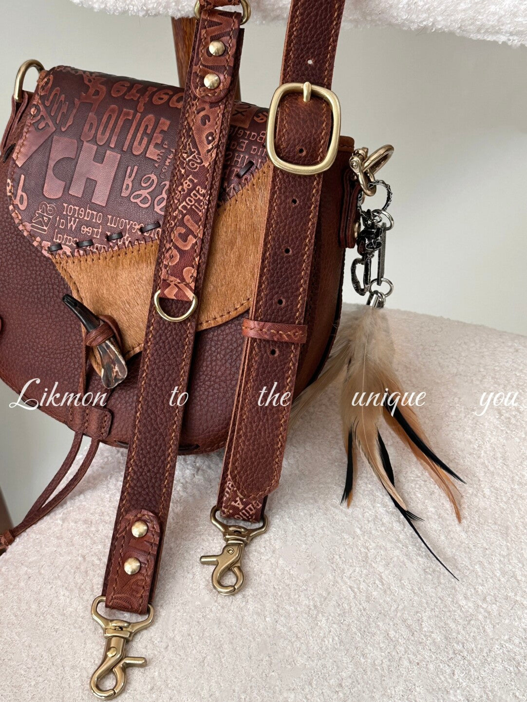 Vintage Western Feather Leather Crossbody Bag | Bag | Three Fleas