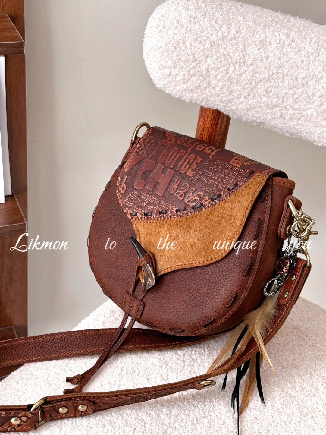 Vintage Western Feather Leather Crossbody Bag | Bag | Three Fleas