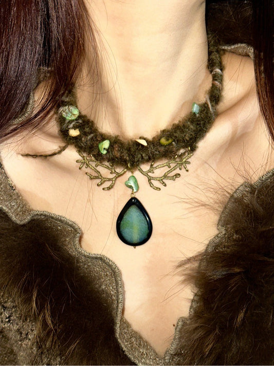 Wasteland Undersea Forest Necklace