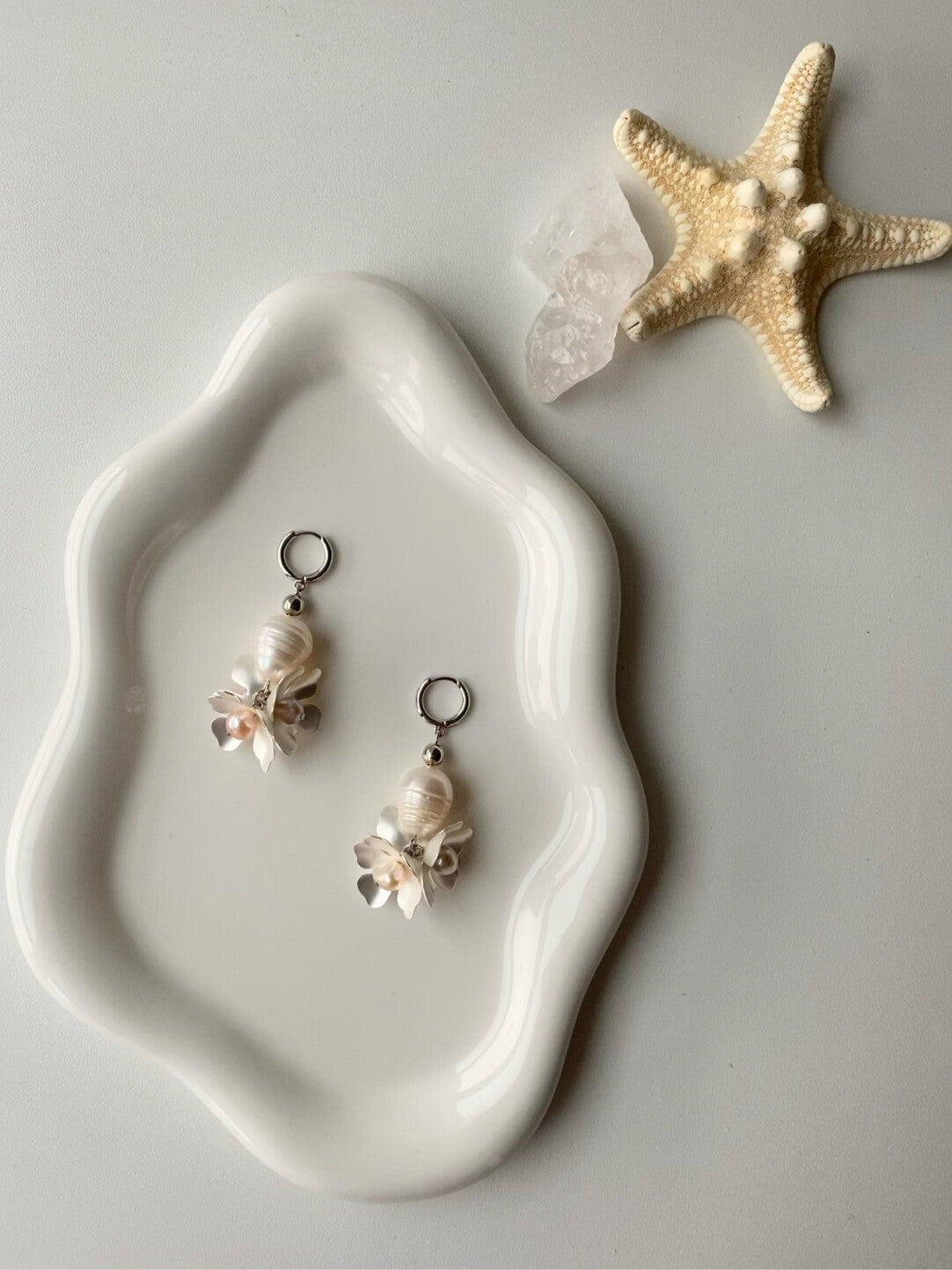 White Flower Pearl Earrings