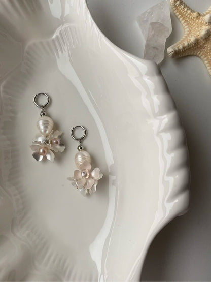 White Flower Pearl Earrings