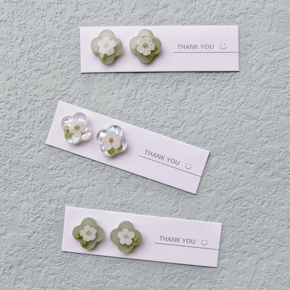 White Resin Flower Earrings