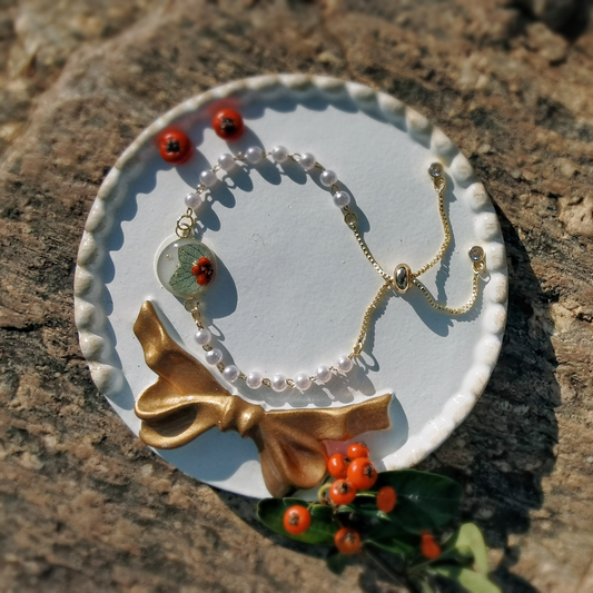 Winter Berries Resin Bracelet