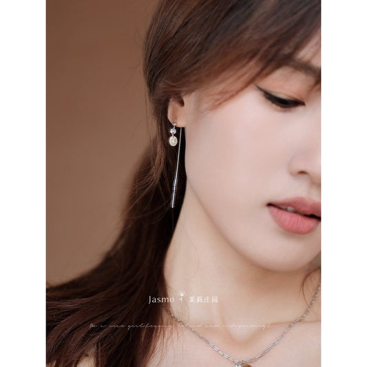 Zircon Line Earrings