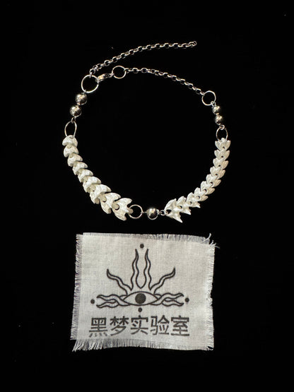 Collar of Vertebrae & Beads Choker,Lumivault.