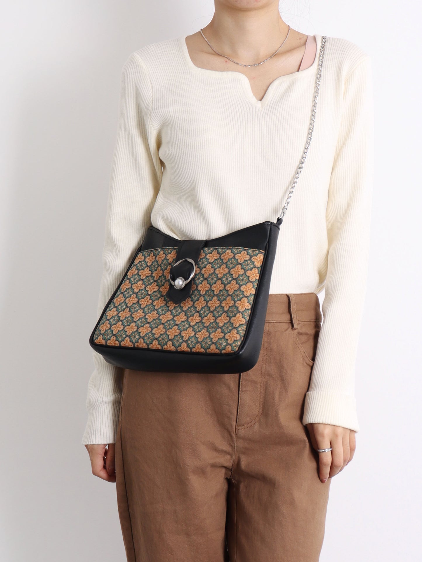 Vintage Floral Chinoiserie Shoulder Bag | bag | Three Fleas