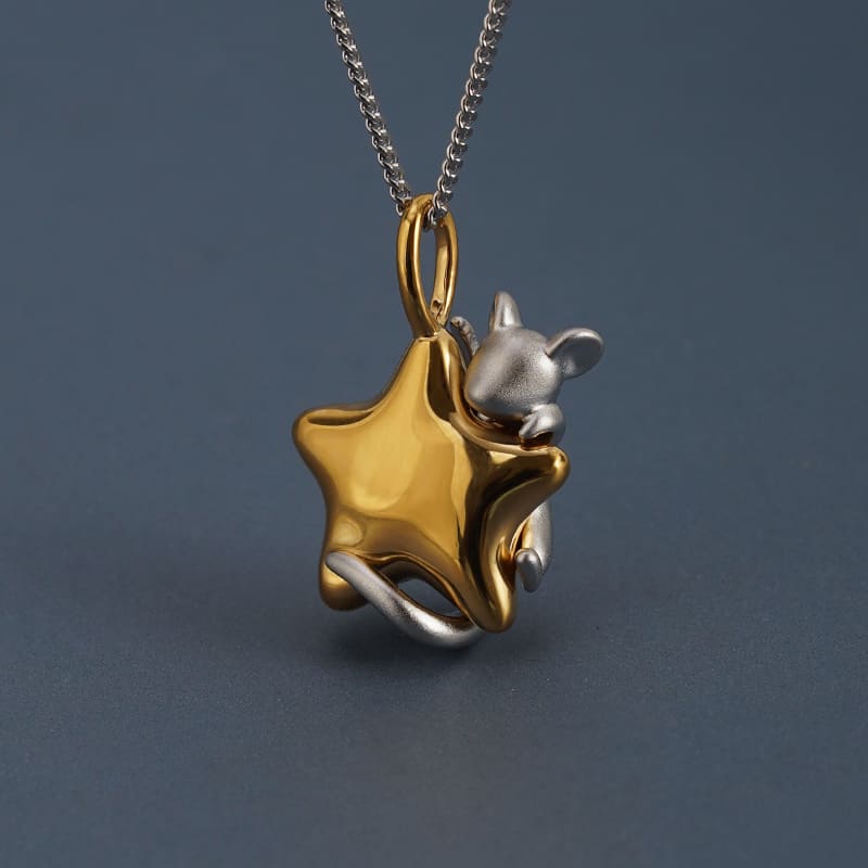 Flying to the starJewelry - Three Fleas