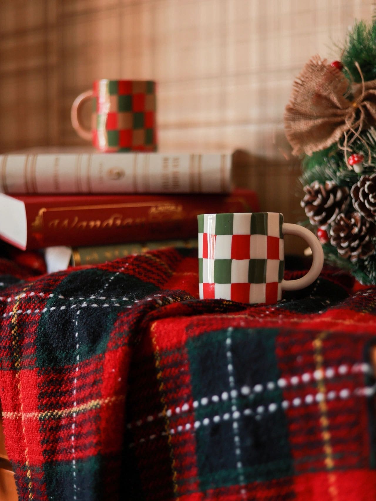 Earlobe Twisted Plaid Ceramic Mug  Xmas Specialhome decor - Three Fleas