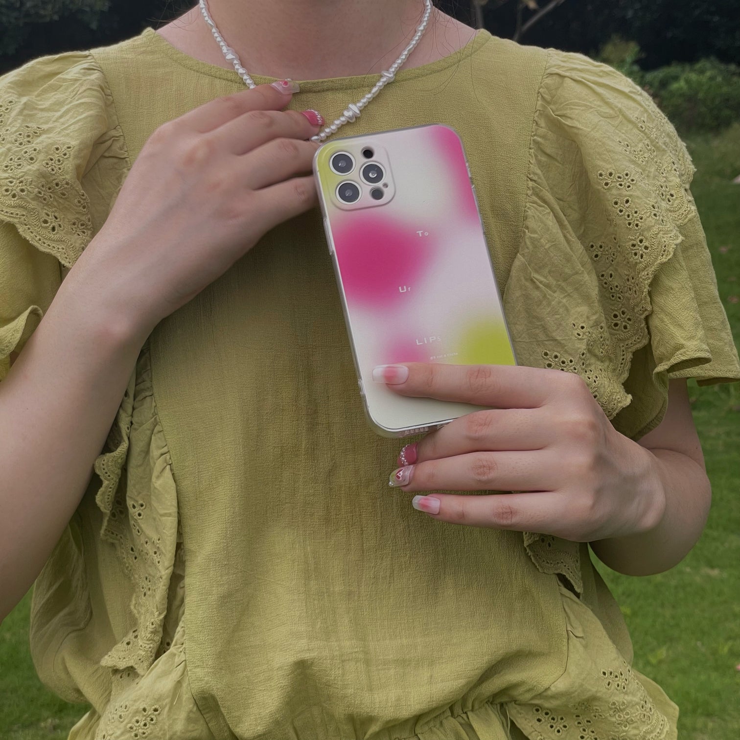 ToUrLIPsphone accessories - Three Fleas