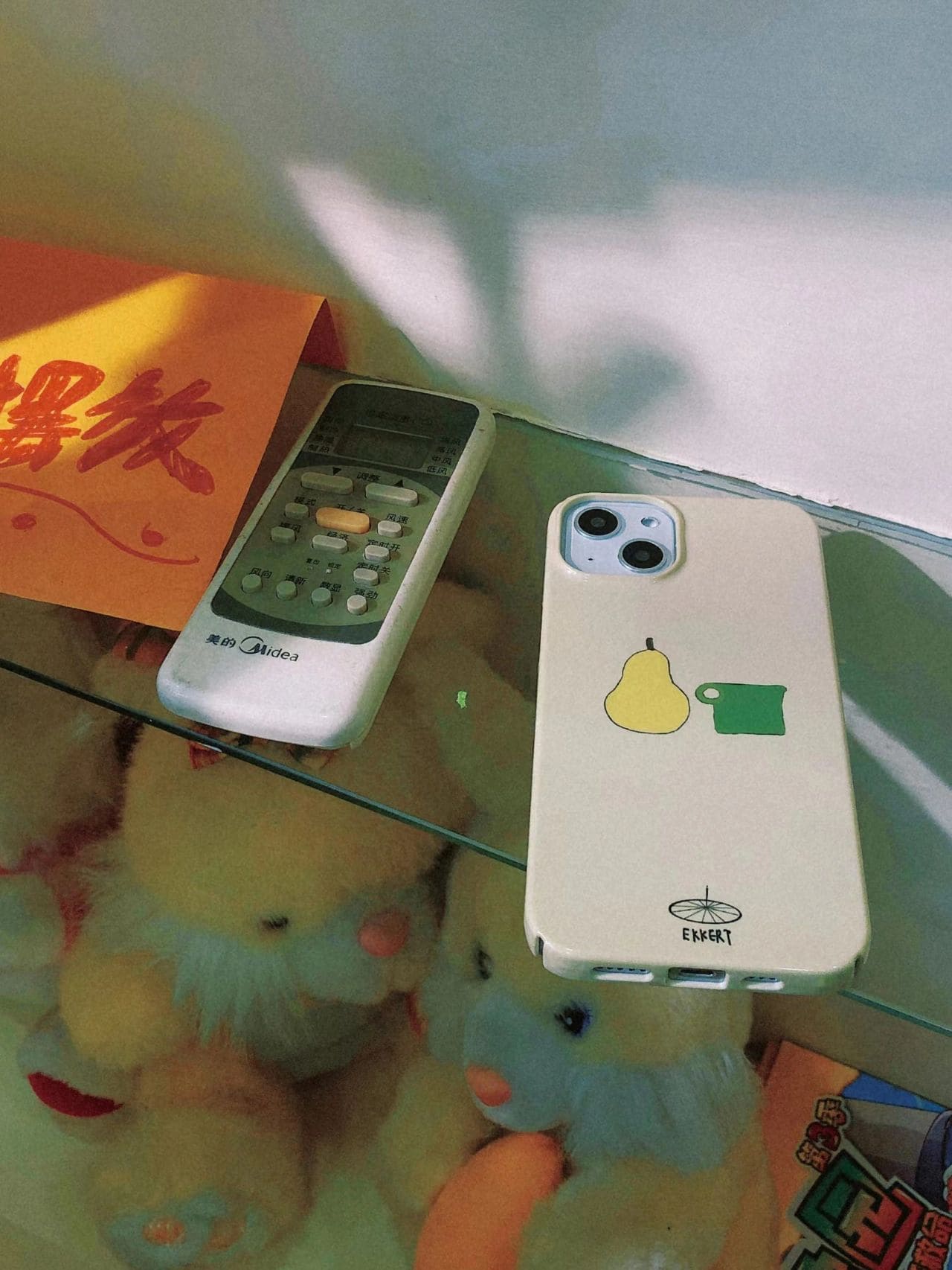 🍐A thinking pearphone accessories - Three Fleas