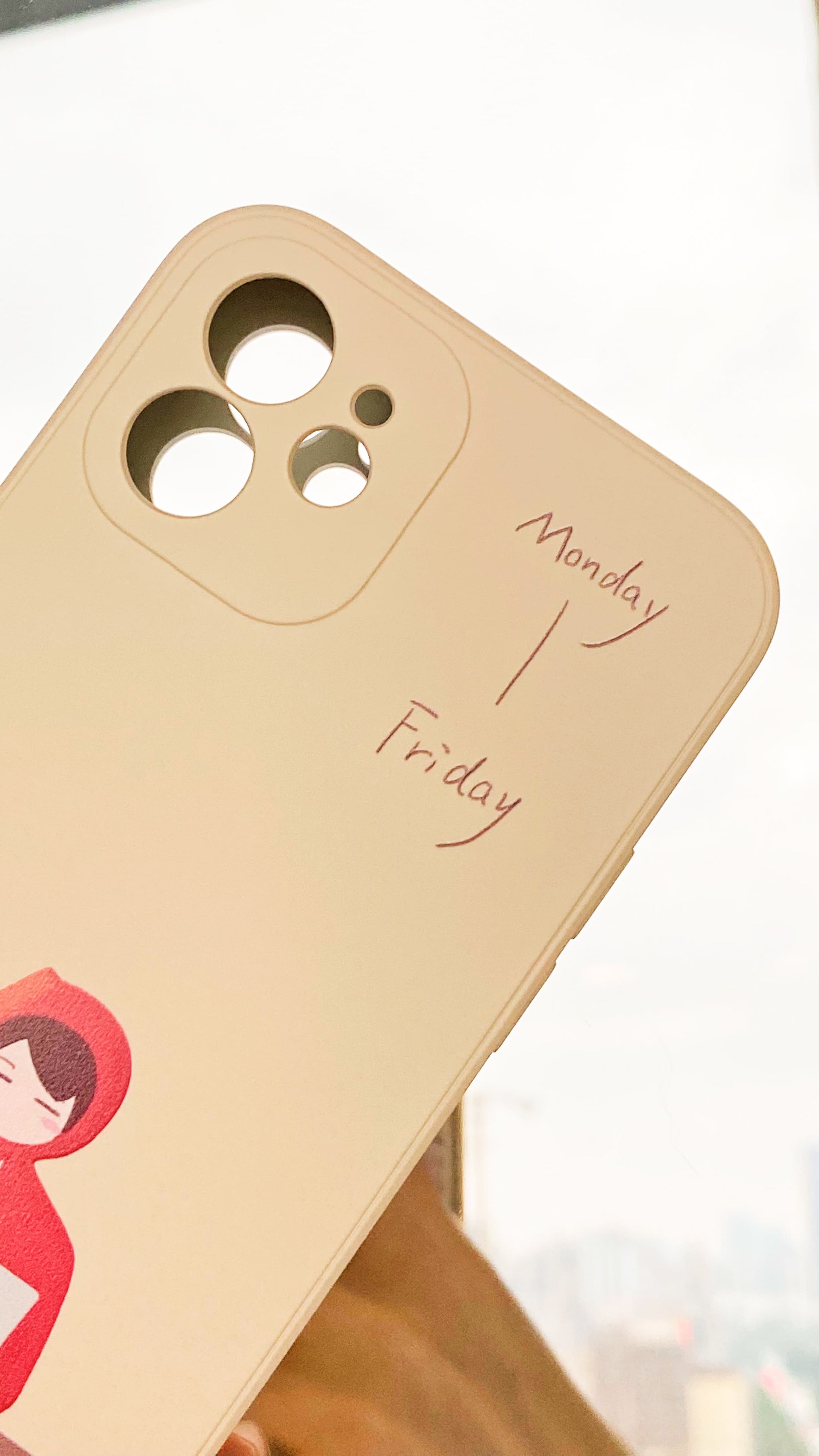 Monday to Fridayphone accessories - Three Fleas