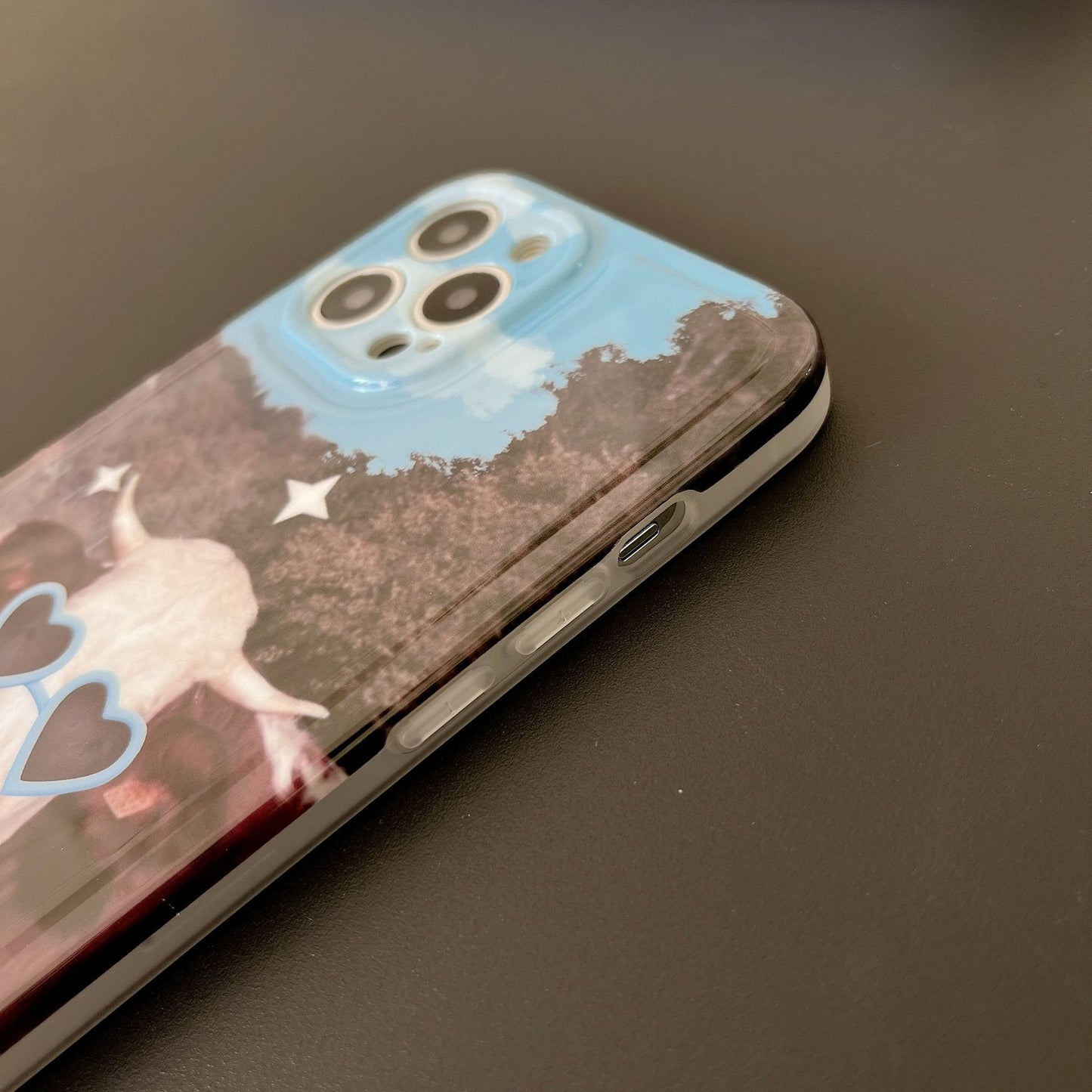 「iPhone」Funky Cow with Sunglasses Soft Coverphone accessories - Three Fleas