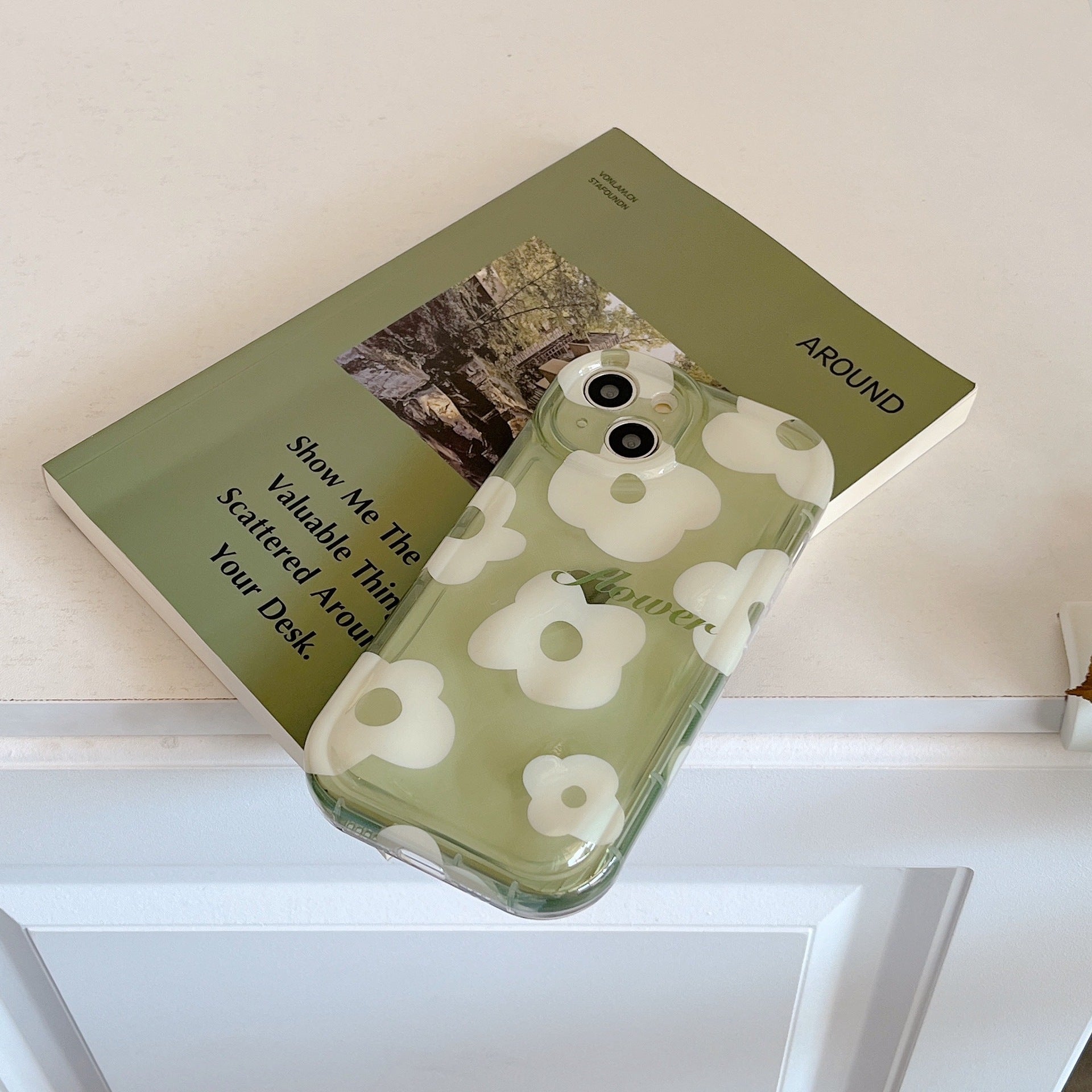 「iPhone」Semi-transparent Green Flower Coverphone accessories - Three Fleas
